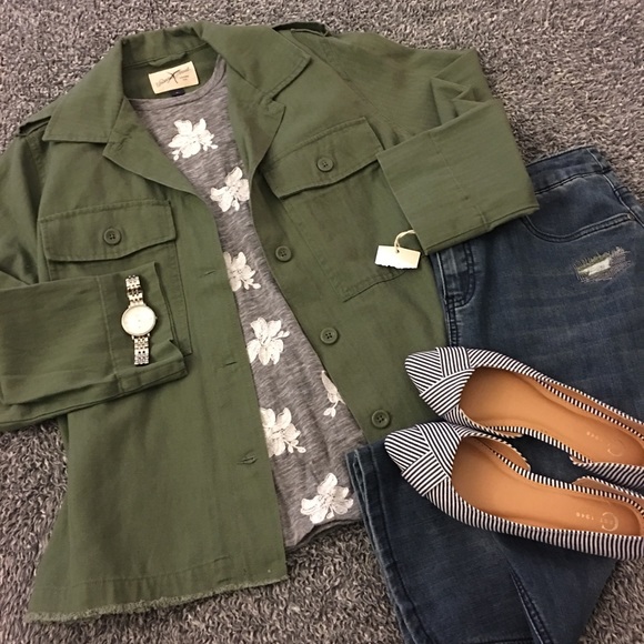 Universal Thread Jackets & Blazers - NWT—Olive green jacket!!